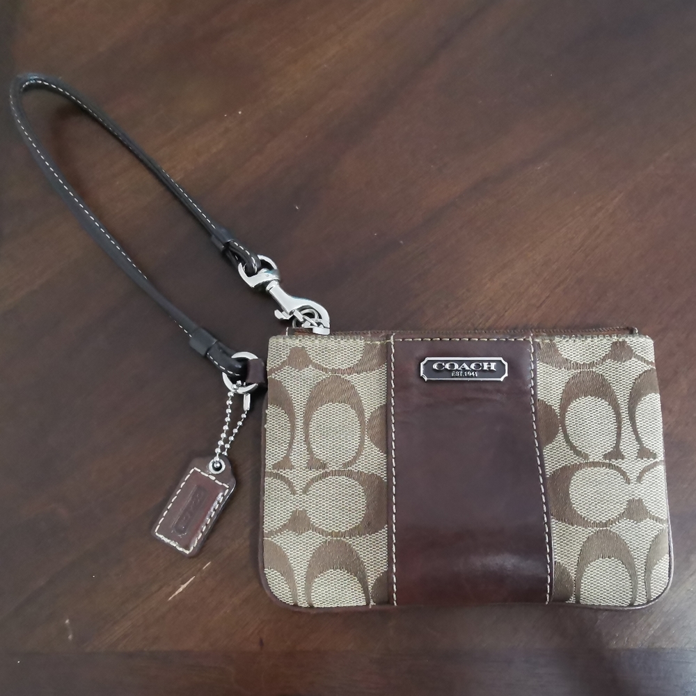 Coach Signature "C" wristlet